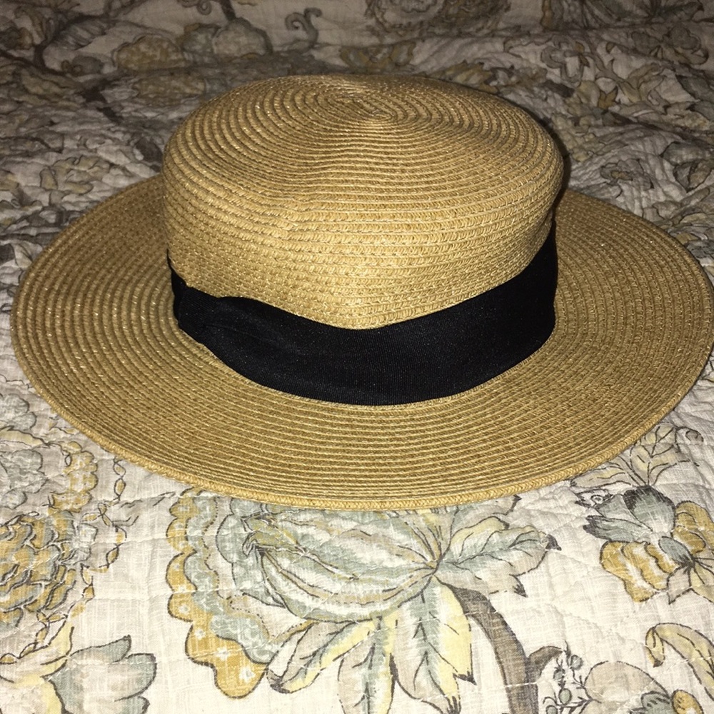 Womens Straw Boater hat.